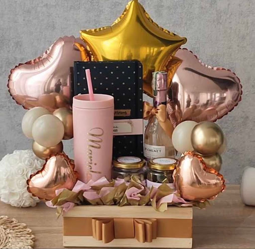 Rose Gold Star & Personalised Tumbler Set