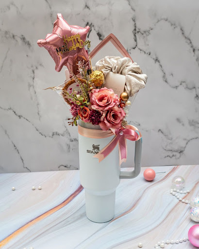 Stanley Tumbler & Mother's Day Floral Arrangement